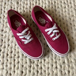 Vans Fuchsia Canvas Sneakers | womens 7 - mens 5.5